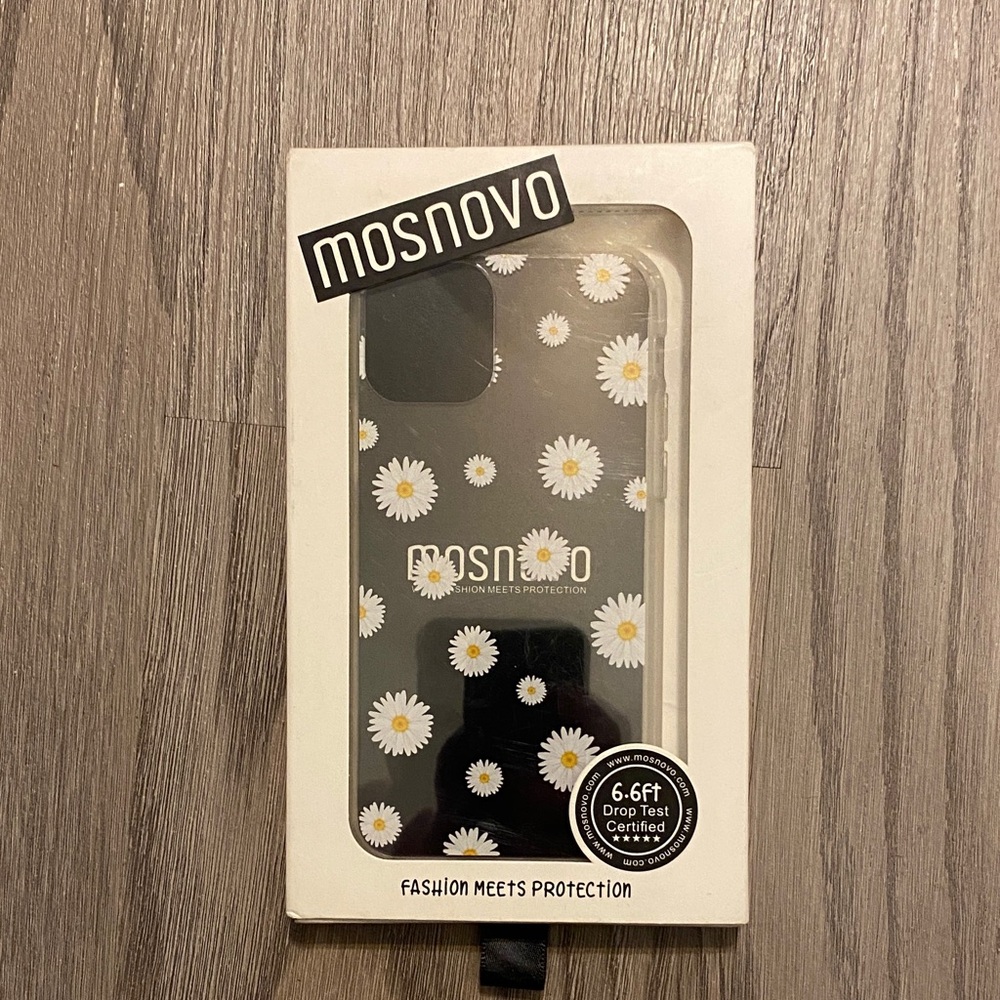 Daisy iPhone Case - Black and White